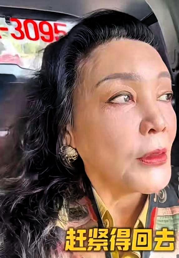 张兰i，台北7天，判若两人。 
前几天还抱着6斤8两的小七宝哽咽，夸马筱梅是“从