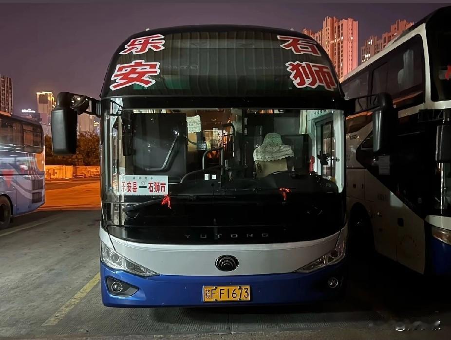 江西曾经开往福建泉州地区的省际长途线路（二），不知还有多少在运行？

江西:乐安