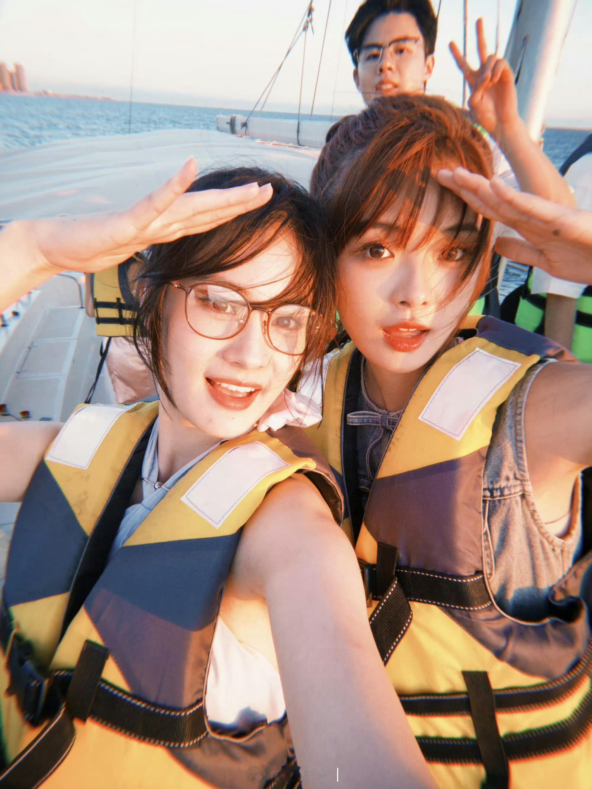 芒果恋综的两个女嘉宾在一起了芒果恋综杀疯了！《在恋爱开始之前》短剧制片胡笛×电竞