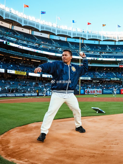 拳坛速递 曼尼·帕奎奥（Manny Pacquiao）为 纽约洋基队（New Y