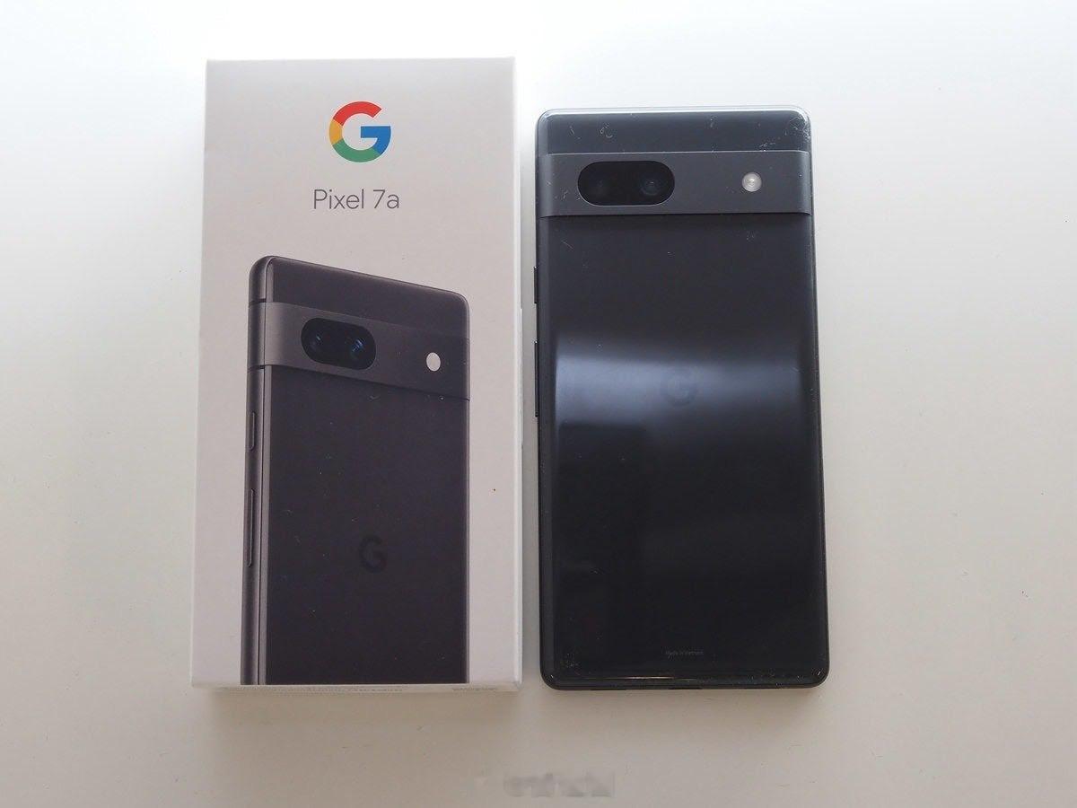 近期发布的谷歌Pixel 7A已把“made in Vietnam ”印在背面，
