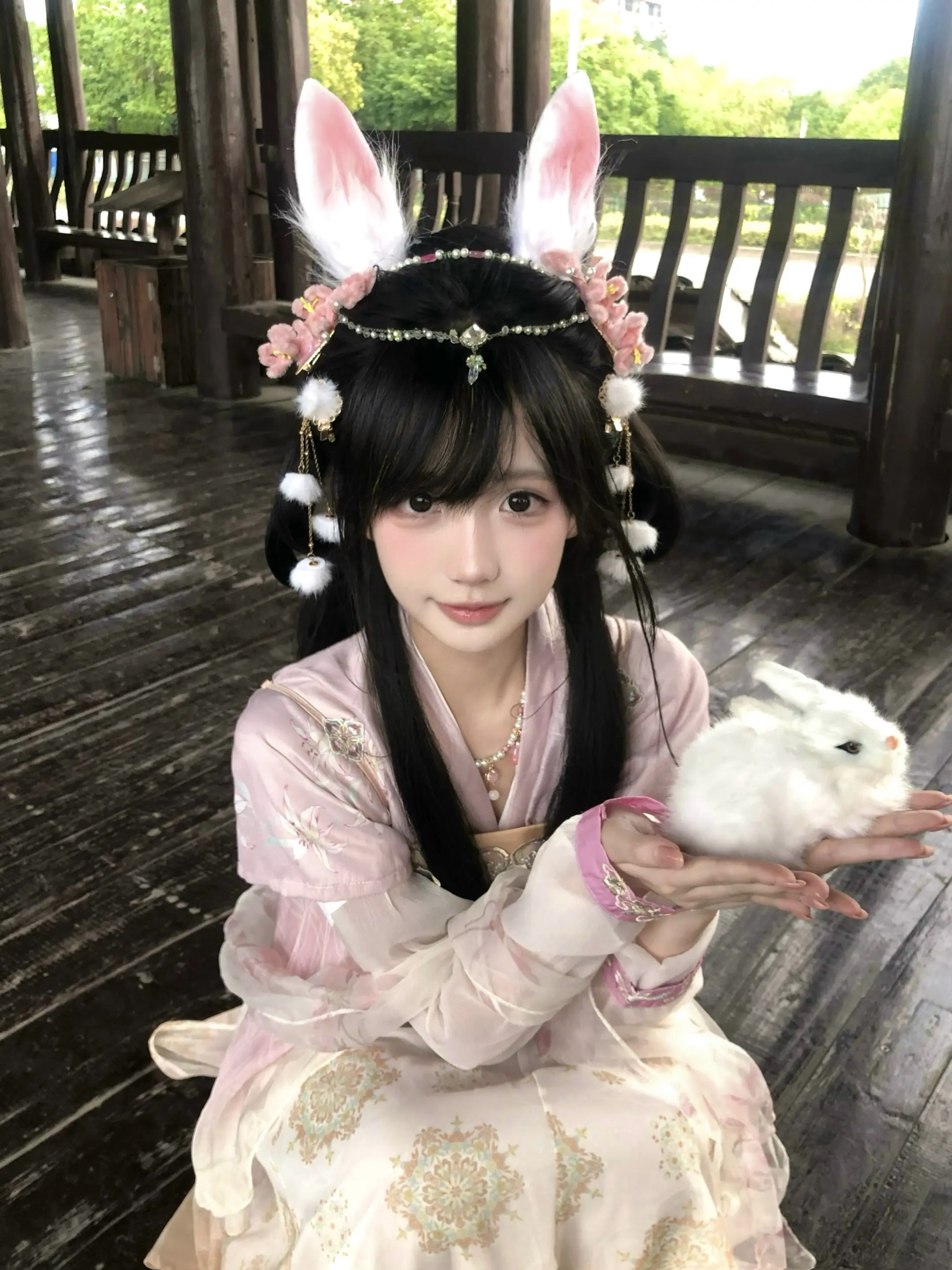 袅娜少女羞 岁月无忧愁