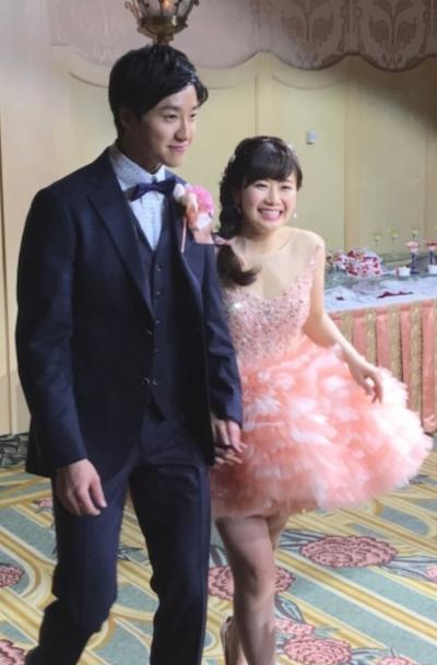 当年福原爱新娘服装款式真多，风格各不同，衬得福原爱人比花娇，美女一枚。