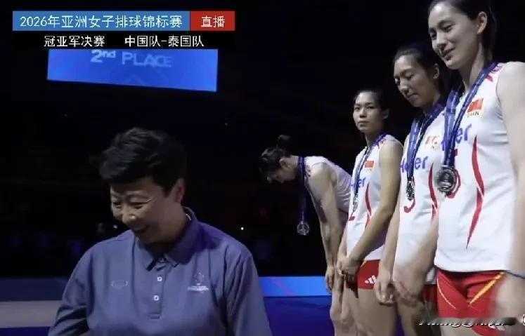 相信传承，塞翁失马，焉知非福！

       原本以为中国女排拿下亚锦赛冠军十