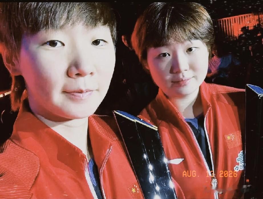 WTT欧洲大满贯瑞典站：王曼昱/蒯曼3比0战胜对手晋级女双8强，林诗栋/温瑞博3