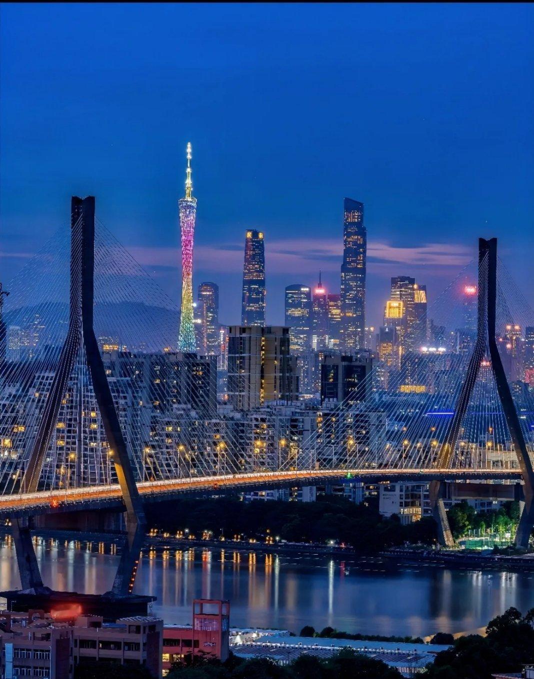 广州番禺区A股盈利先锋：8家最赚钱企业2025Q3业绩榜单出炉在粤港澳大湾区产业