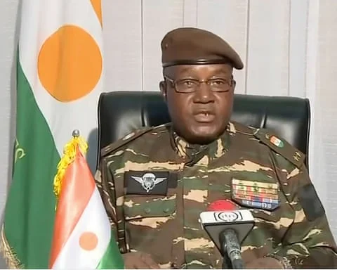 伊斯兰国：对袭击负责