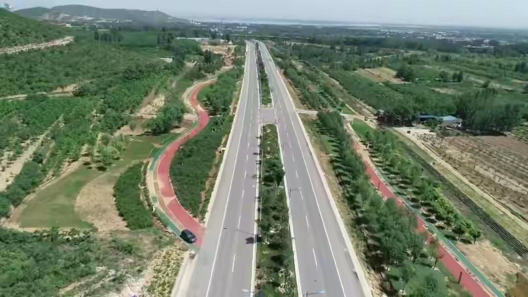 【石家庄山前大道入选全国2026年度“美丽公路”】好消息！近日，中国公路学会旅游