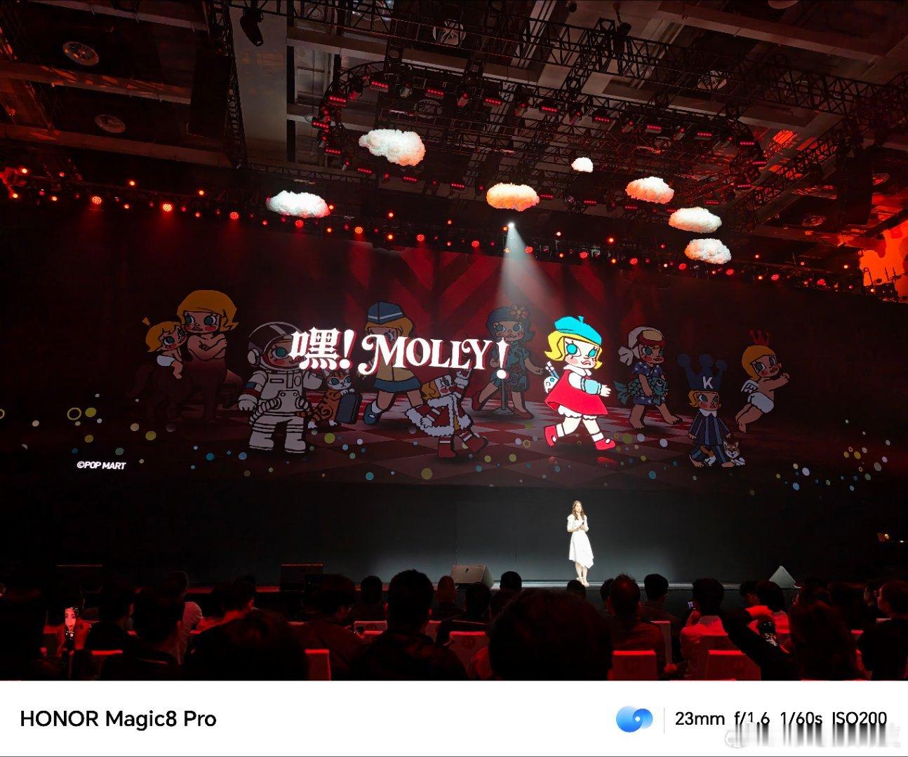 荣耀magic8 pro air 嘿，Molly! 这个小画家都推出20年啦