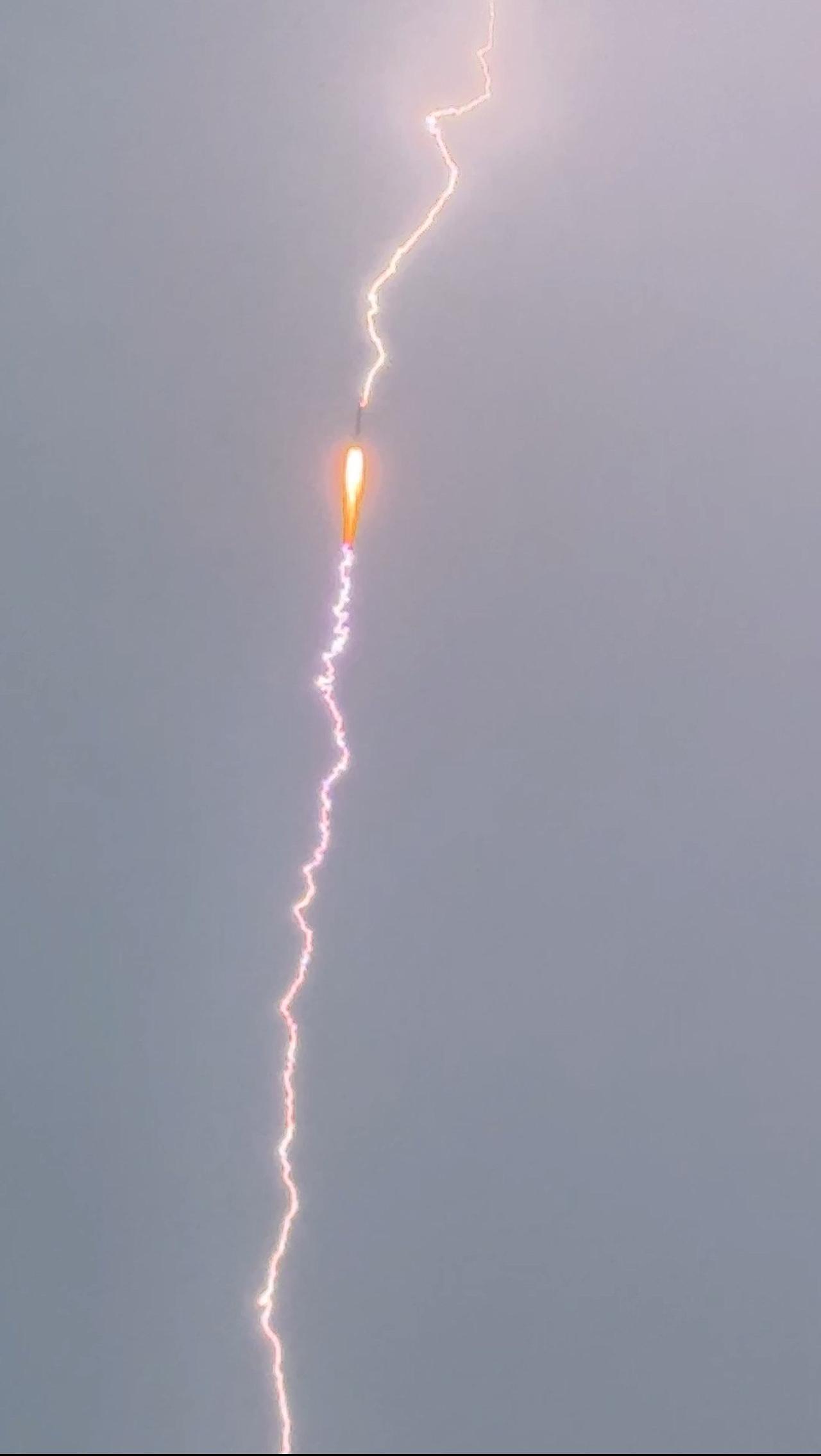 北京时间 2026 年 7 月 23 日 20 时 00 分，我国在西昌卫星发射