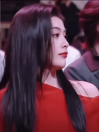 陈丽君潘婷护发代言人 对嘛～代言洗护发产品就该是这样一头柔顺黑亮飘逸的秀发每根头