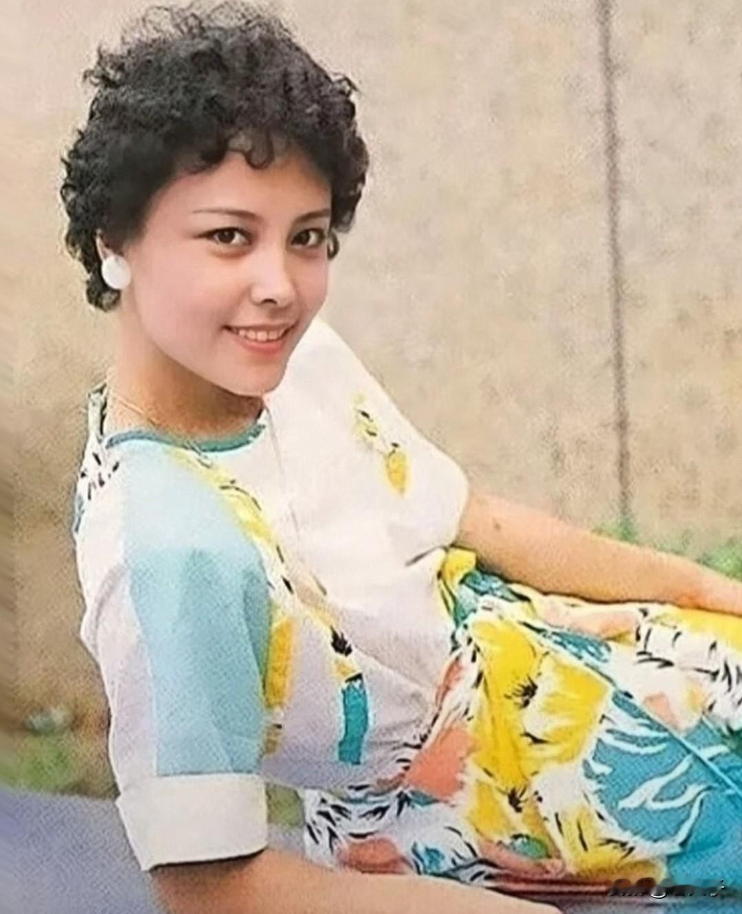 中国电影史人物第1402位，薛淑杰（1959— ），出生于黑龙江哈尔滨。
197