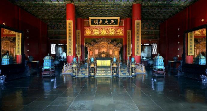 今天是同治帝的忌日。在149年前的今天同治帝死在了养心殿，小殓后移到乾清宫大殓。
