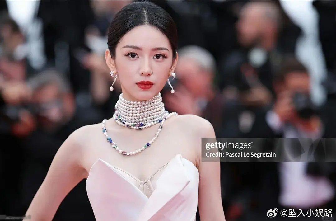 周也去年和今年状态怎么会差那么多 