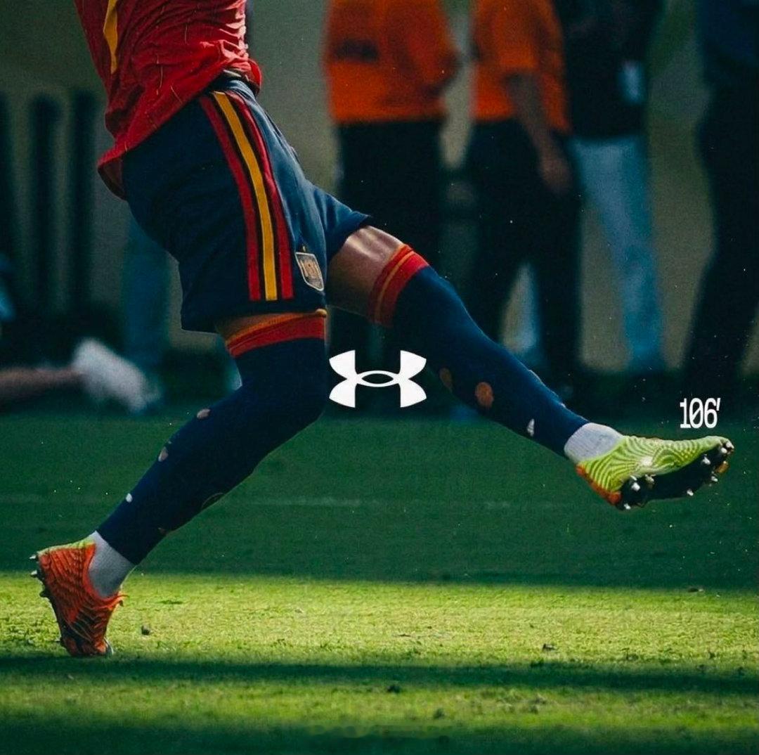 费兰托雷斯在决赛中进球之后，安德玛（Under Armour）打出巧妙广告。本届