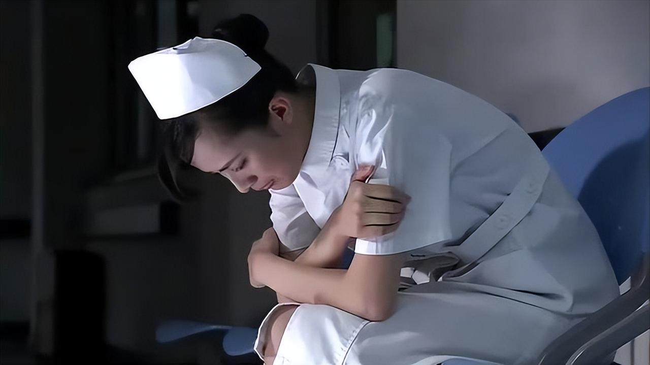 “讹人讹出新高度！”北京，护士给床上的大爷喂了一颗喜糖，没成想对方第二天死了，家
