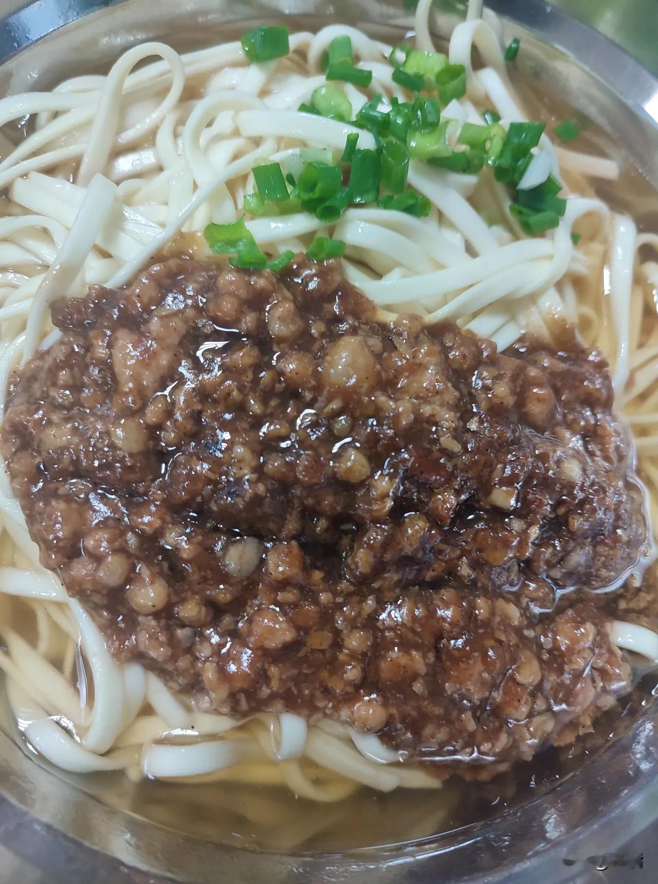 炸酱面 鸡冠饺