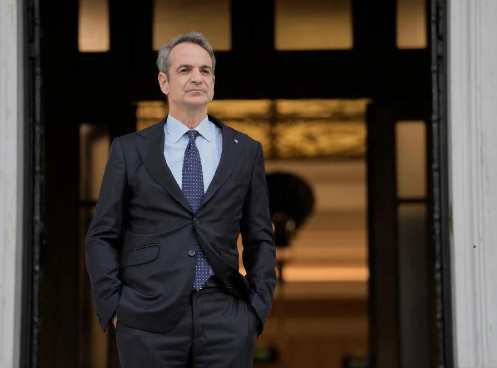 希腊农民圣诞不休抗议，总理米佐塔基斯的表态引爆争议！一组硬核数据戳破矛盾核心：农