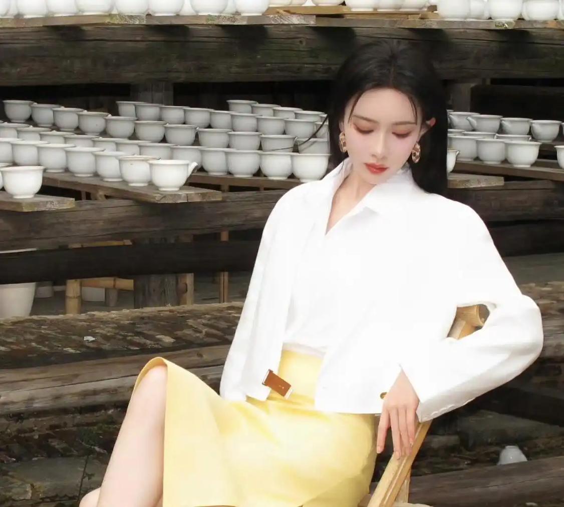 我的今日状态：💰期待暴富
我这里的天气：🌤️多云