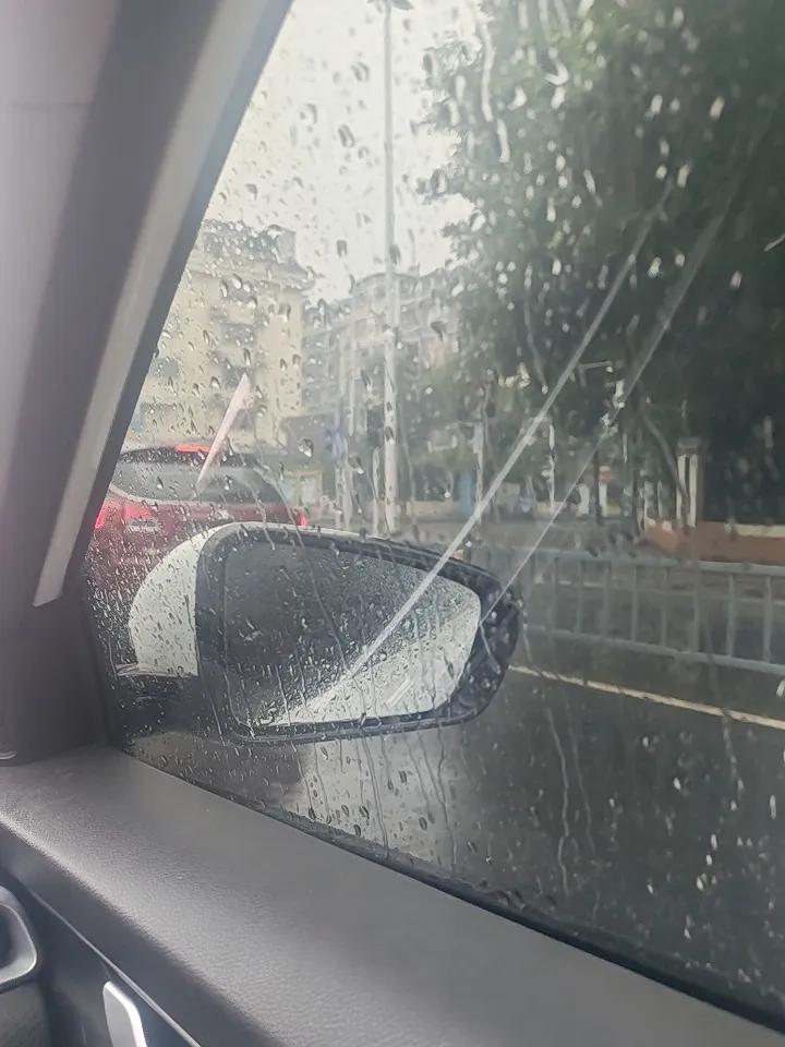 上班三年，我终于戒掉了职场讨好型人格，整个人轻松太多。
 
以前领导安排额外工作