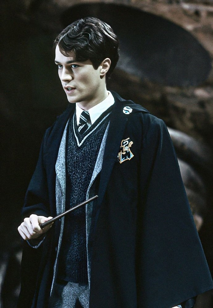欧文库珀或将出演剧版哈利波特 好几位剧版《哈利·波特》儿童演员都在Ins上关注欧