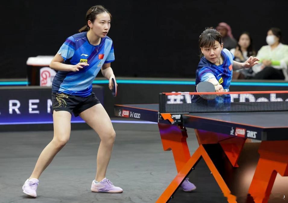 #张本美和三项比赛全部出局#国庆节献礼，3-0！完胜日本女双，张本美和三线溃败，