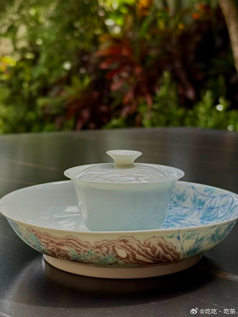 云南的茶农真不容易！除了古六山精品古树茶疯抢，其它绝大部分古树茶和放养小树茶积压