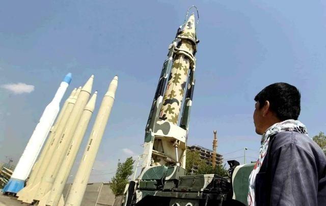 伊朗每发射多一枚导弹就会暴露多一个发射阵位，即使伊朗有移动发射能力在拥有天基网络