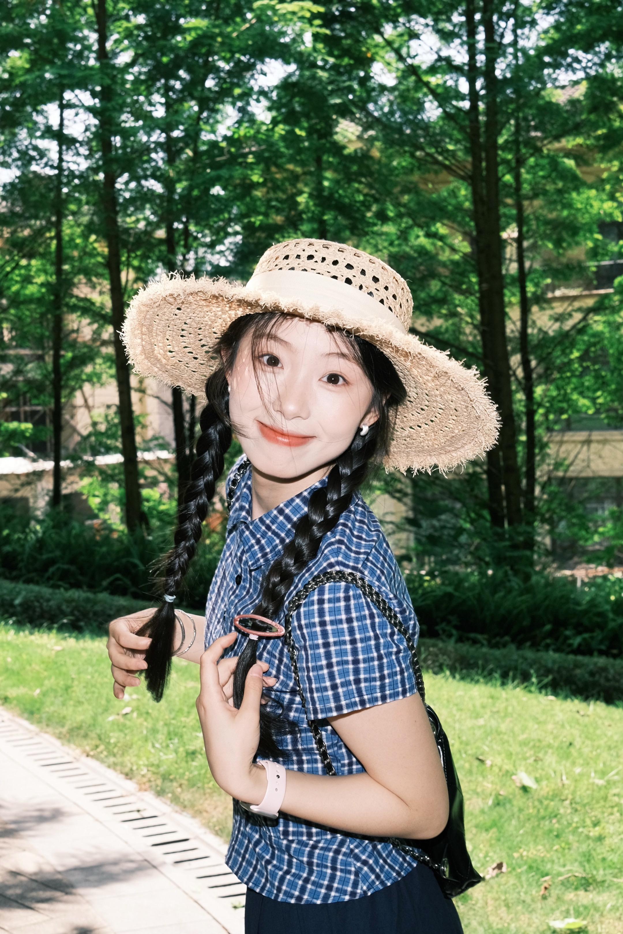 明明是我更可爱吧。