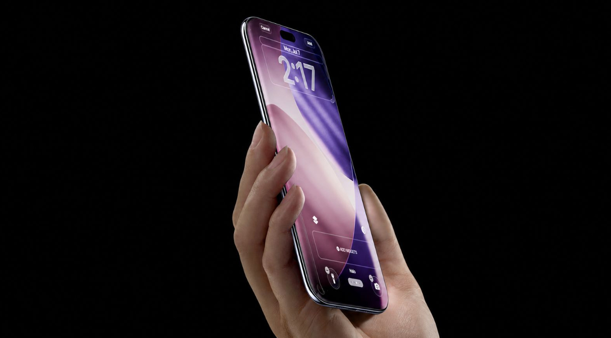 不知道 20 周年纪念款 iPhone 能不能复刻当年 iPhone X 那种惊