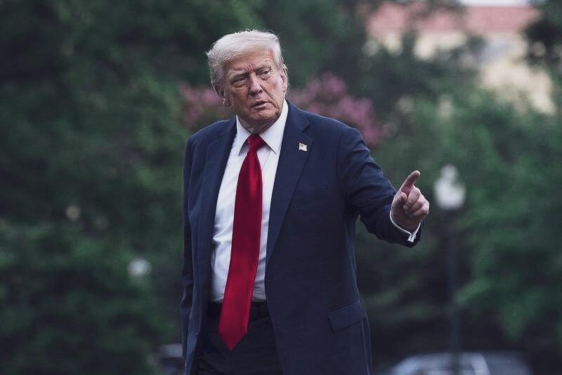 特朗普110亿美元对台军售彻底“翻车”！本想靠这笔订单讨好军火巨头、给中国施压，