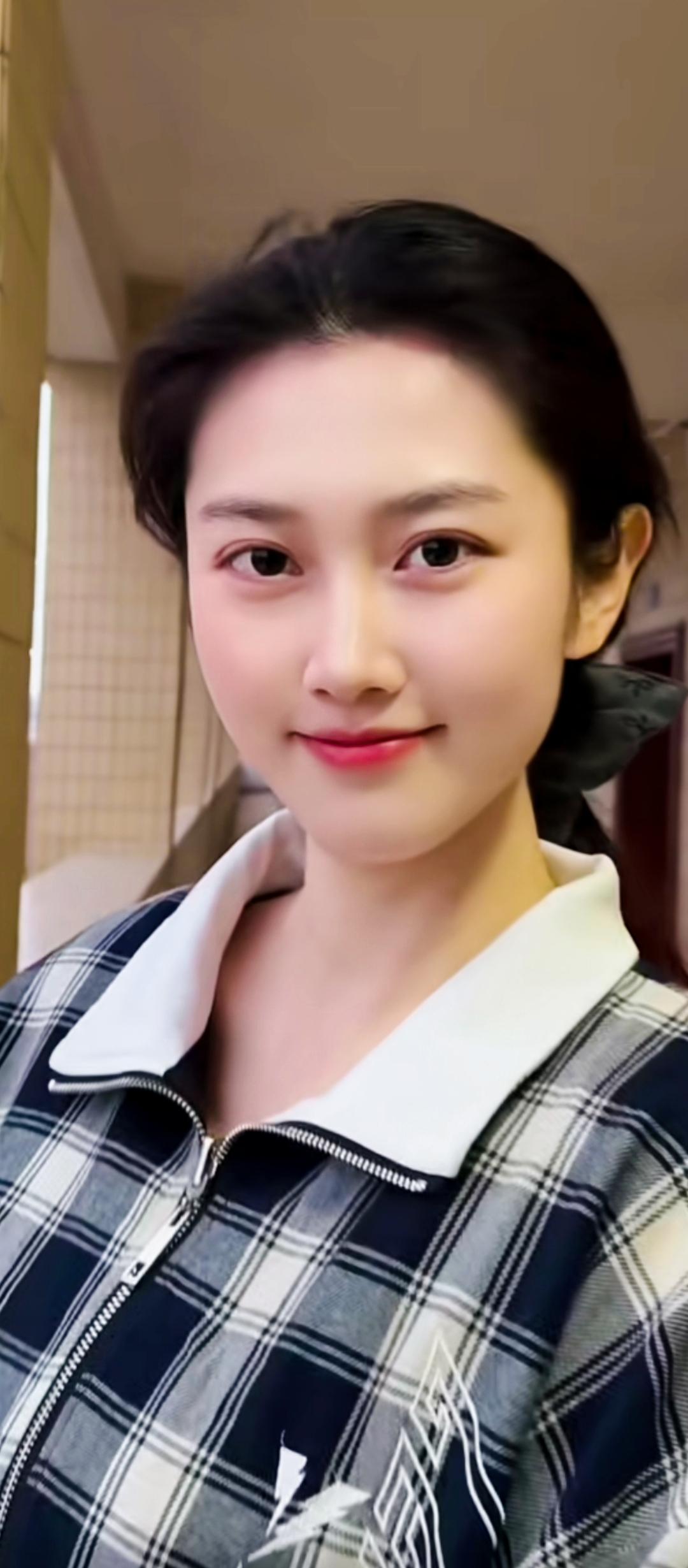 元气满满的一天从微笑开始😊