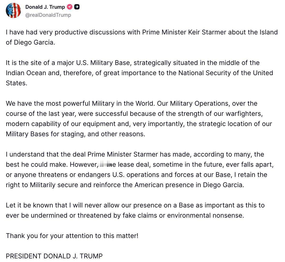 新闻快讯——美国总统特朗普在社交媒体上发表声明，就英国将查戈斯群岛主权归还毛里求