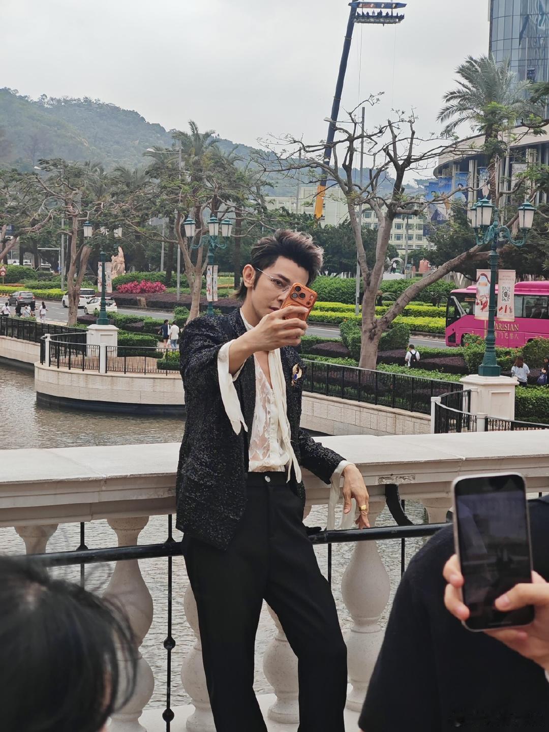 澳门偶遇汪东城 澳门偶遇汪东城，状态就是这么赞！网友澳门偶遇汪东城