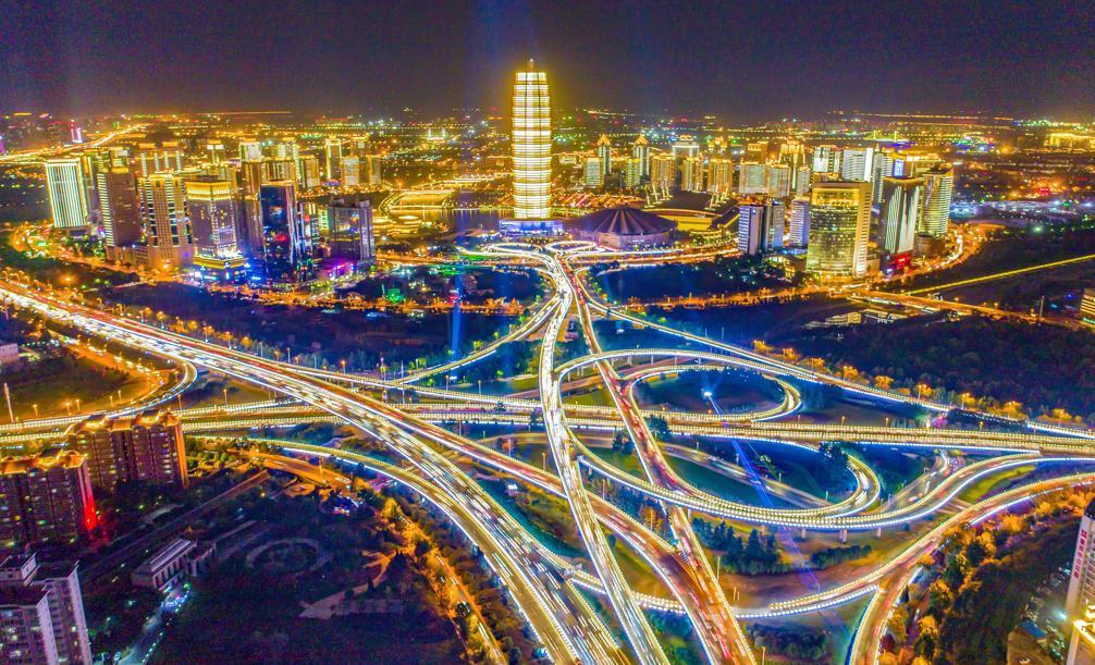 除了CBD、CCD，郑州还有EBD！“全球汇”总部基地港项目建设提速。作为郑州国