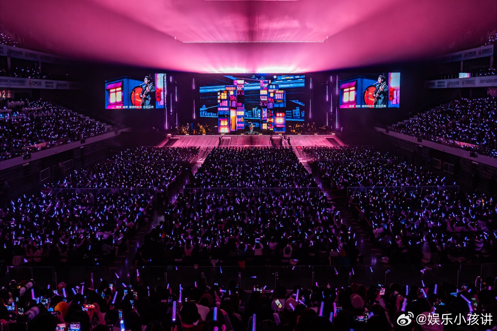 于适成都演唱会官宣于适适诗2026巡回演唱会 从个人演唱会到「适诗」巡演，于适包