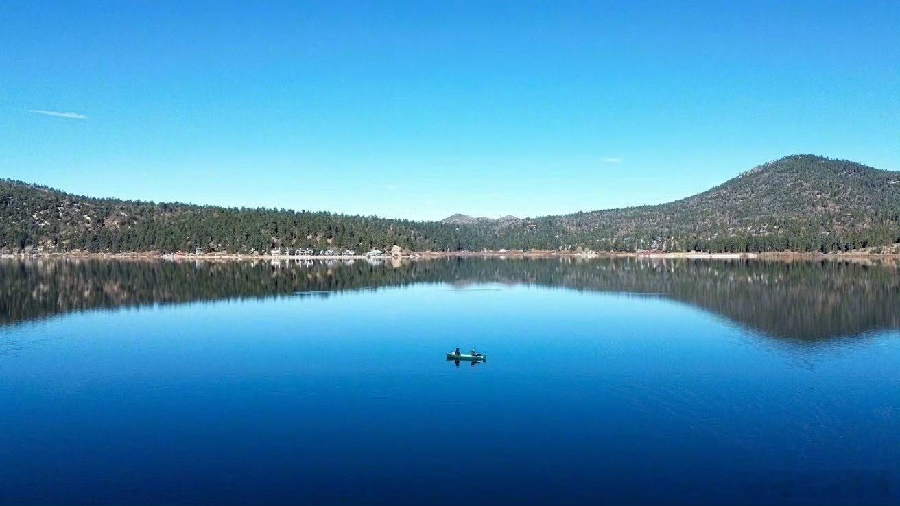 【苹果macOS27系统名称可能为BigBear】6月3日，据IT之家消息，设计
