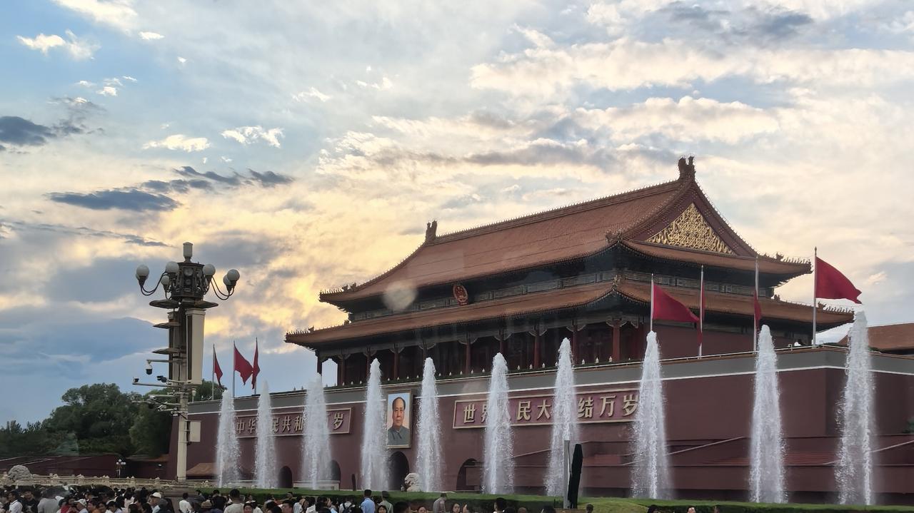 长街雨后