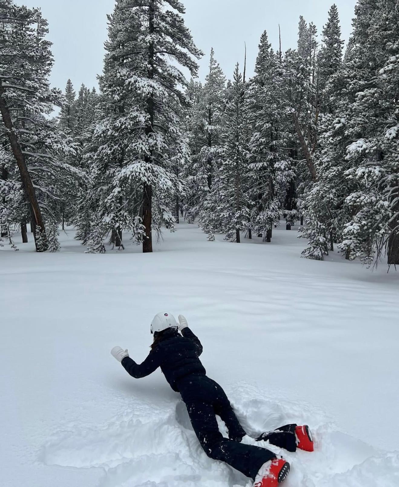 郑秀晶 郑秀晶 公主在瑞士滑雪🎿 ​​​