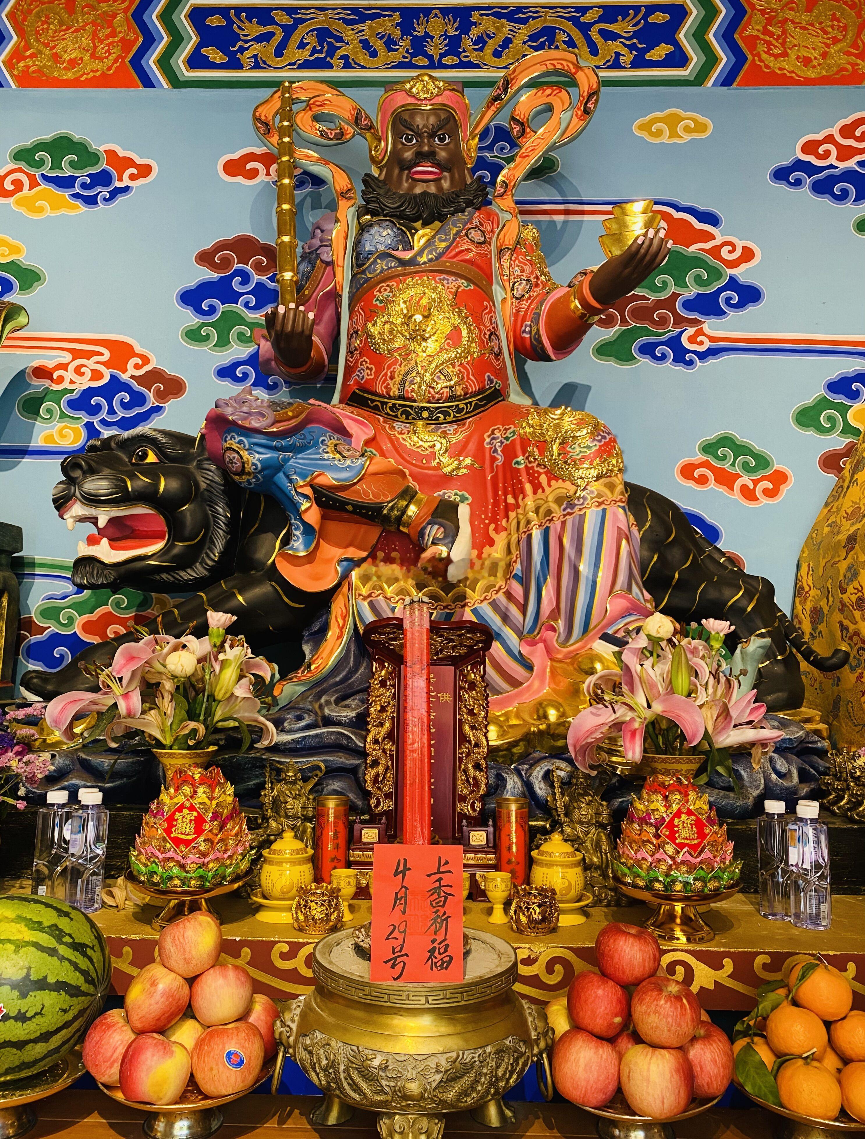 新的一周，开周大吉，一许个愿吧，祈愿这周财神爷帮你实现[作揖]#天师祈福# ​ 