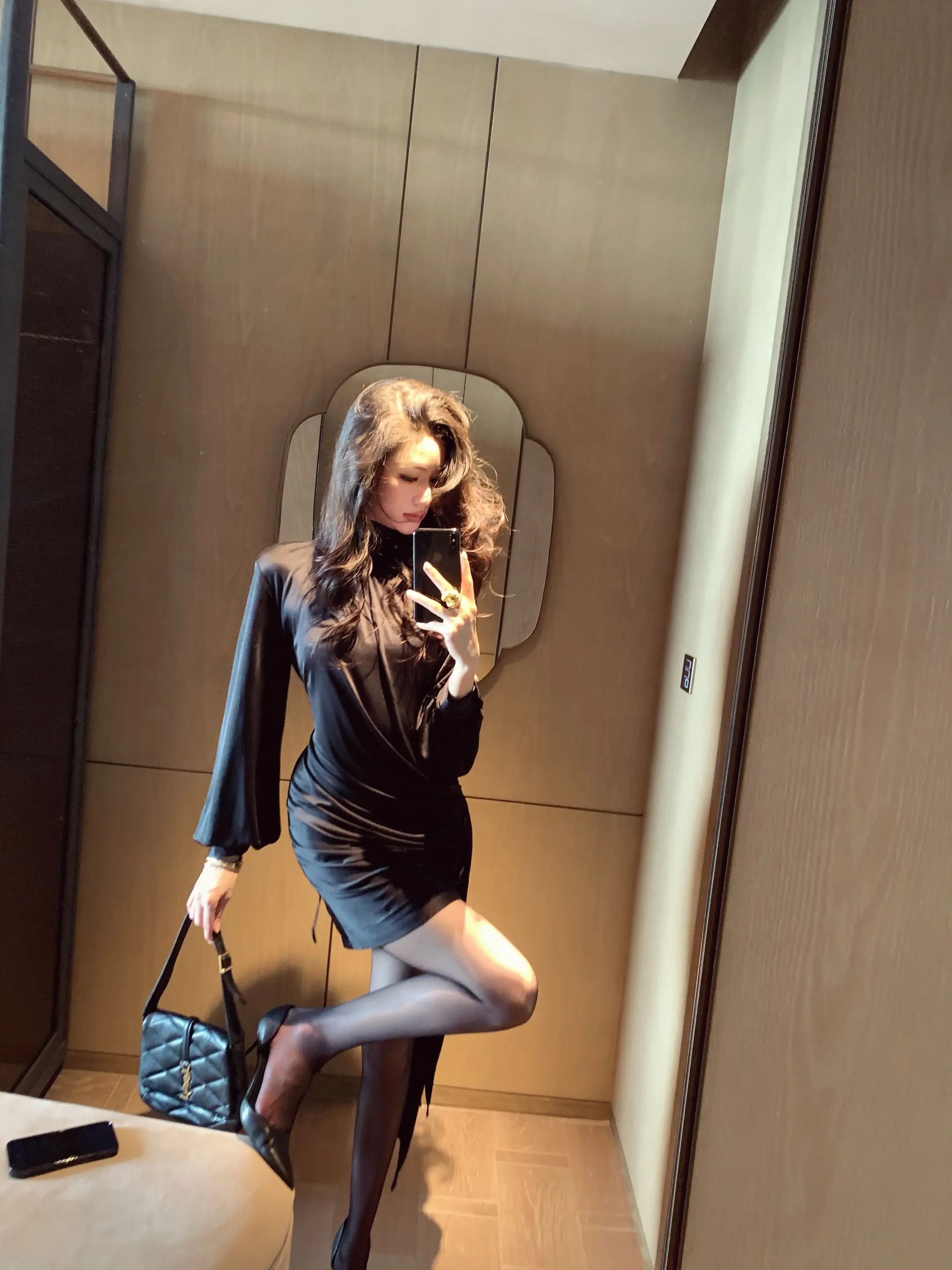 鲜艳明媚 率性恣意