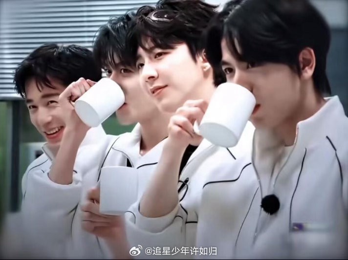 开推留下来的都是土象星座开推土象星座含量极高 摩羯座×3、金牛座×1，这个组合的