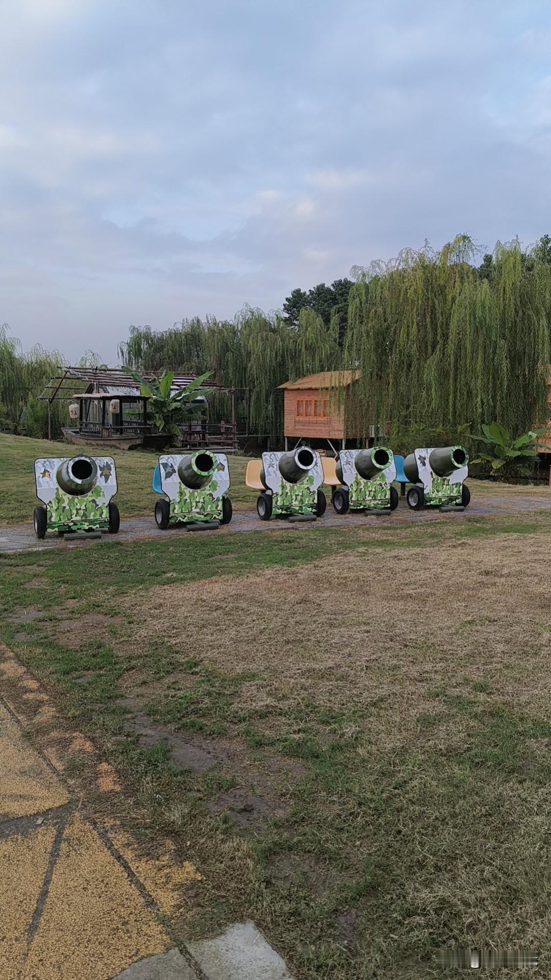 有人知道这是啥先进武器吗？