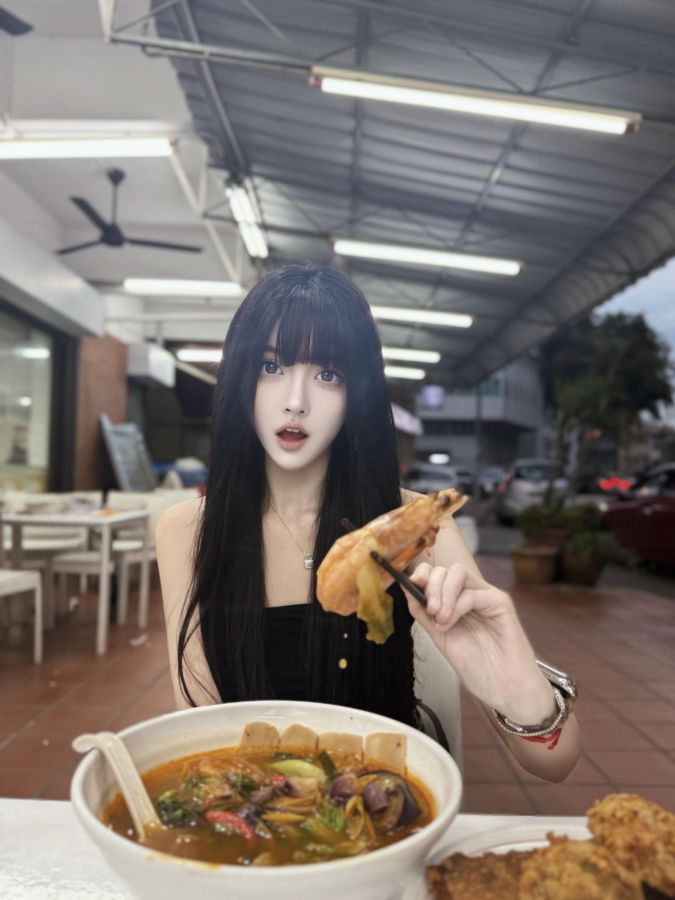 是黑长直干饭鬼一枚