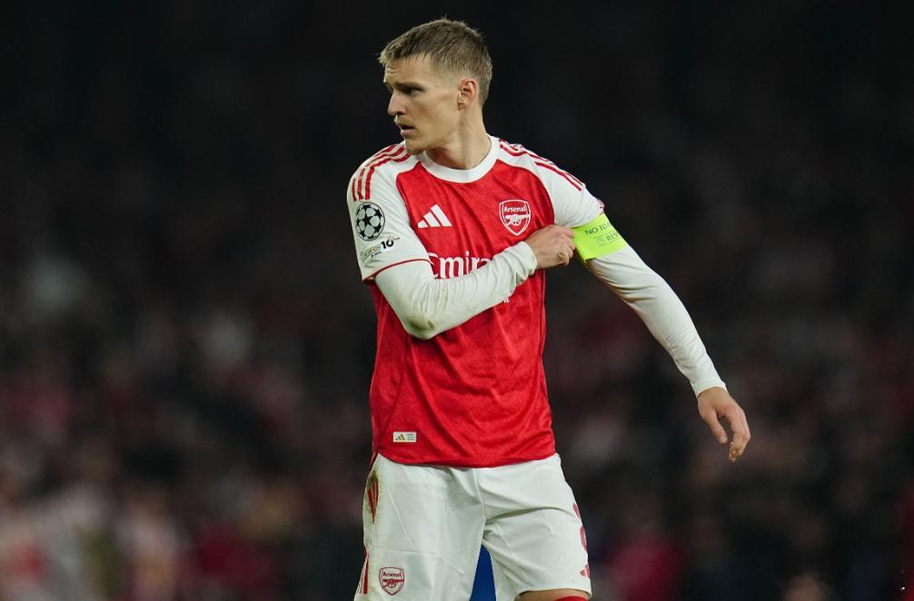 厄德高谈伤势：我踢到对方球员腿部过度伸展，看起来情况不太糟2月15日讯 在接受采