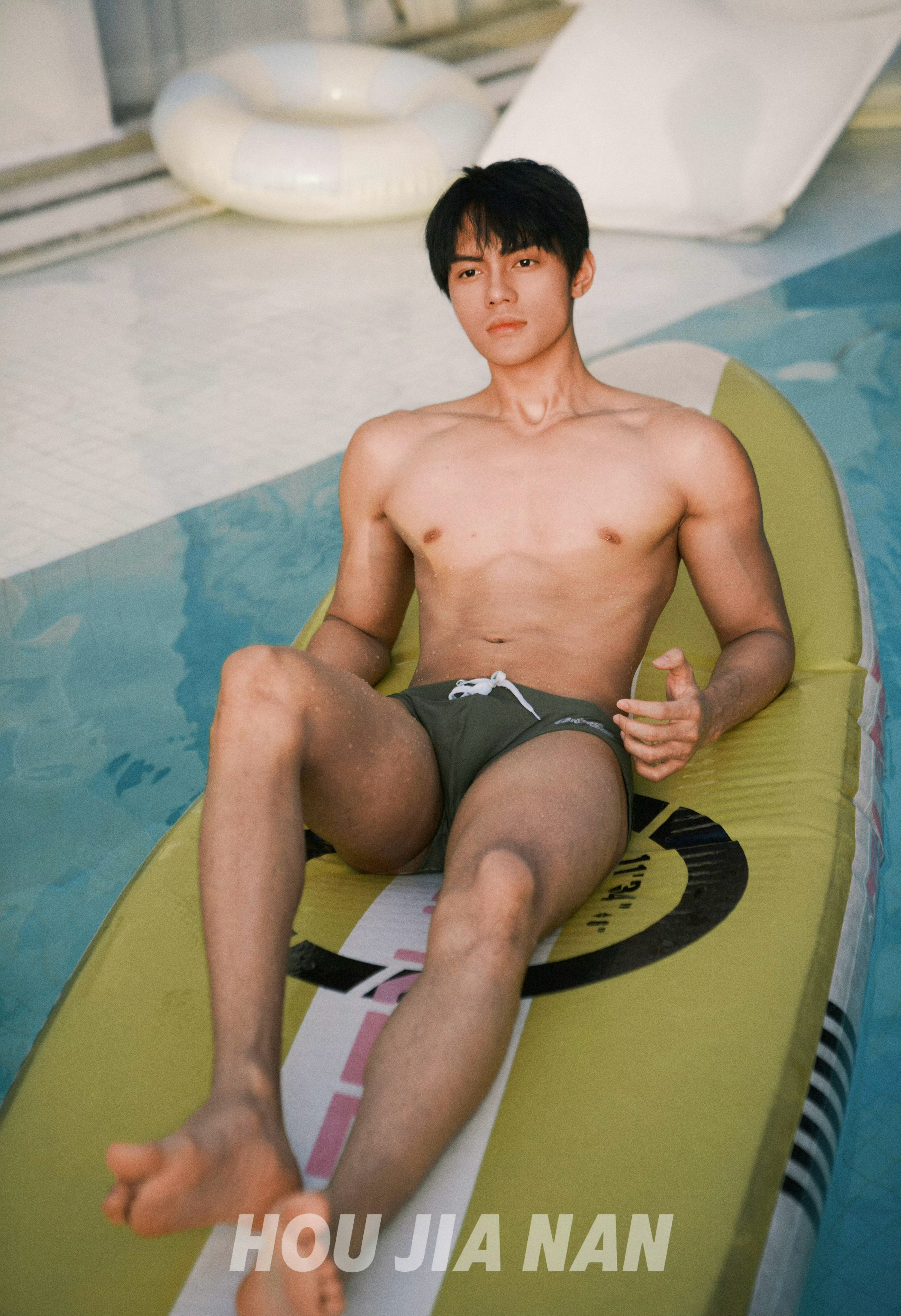 repost  ：摄影系的侯嘉楠photography ：  ​ ​​​