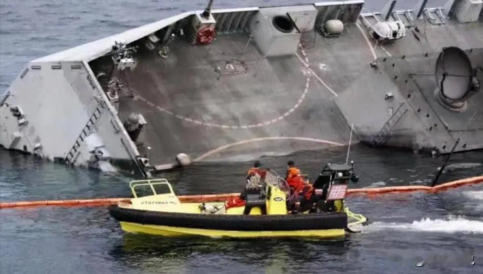 1993年，中国科考船遭韩国货轮暴力撞击，拦腰折断沉入大海，船内的107名科考人