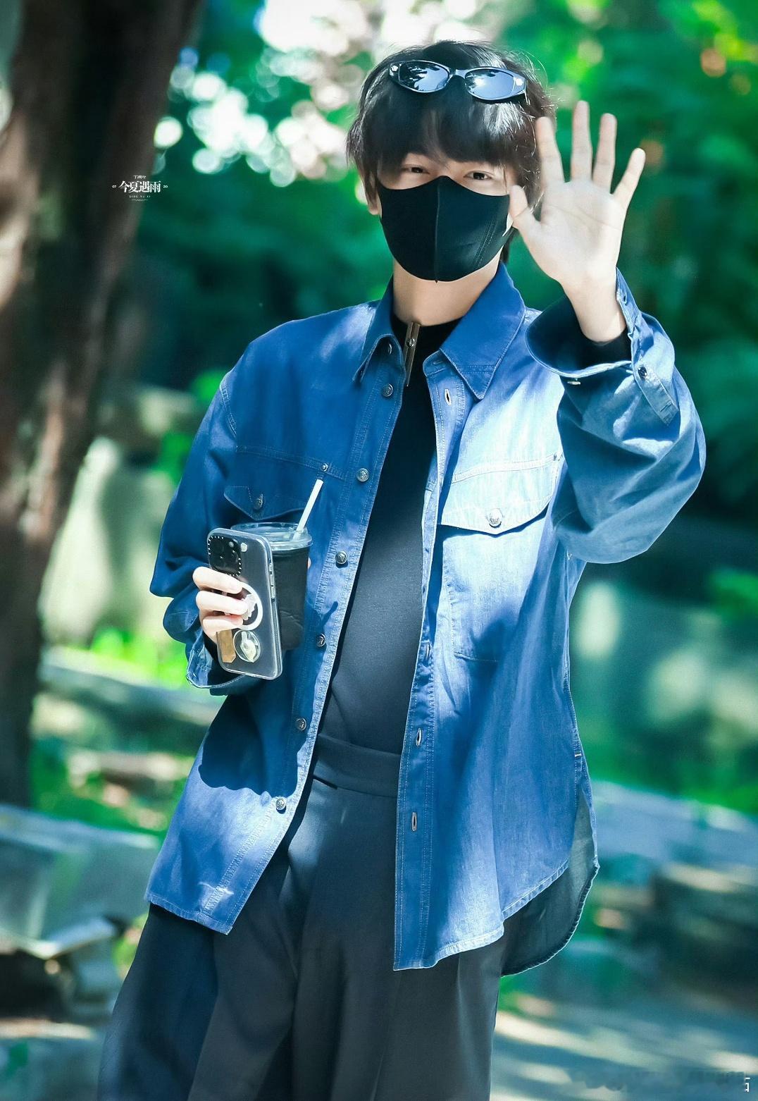 丁禹兮司宫令最后一天进妆 丁禹兮今日进妆上班路透🈶，最后一天上班，期待赵皑！ 