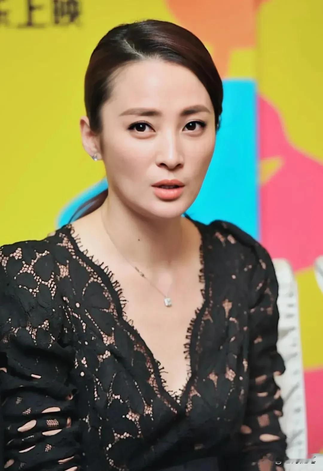 著名影视演员，蒋勤勤说：和陈建斌在一起生活了这么多年，最让我受不了的就是他没事儿