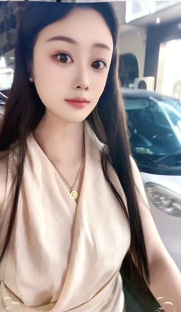 花下的叮咛我从来没忘记过…… 好听的音乐总是触动人的心灵